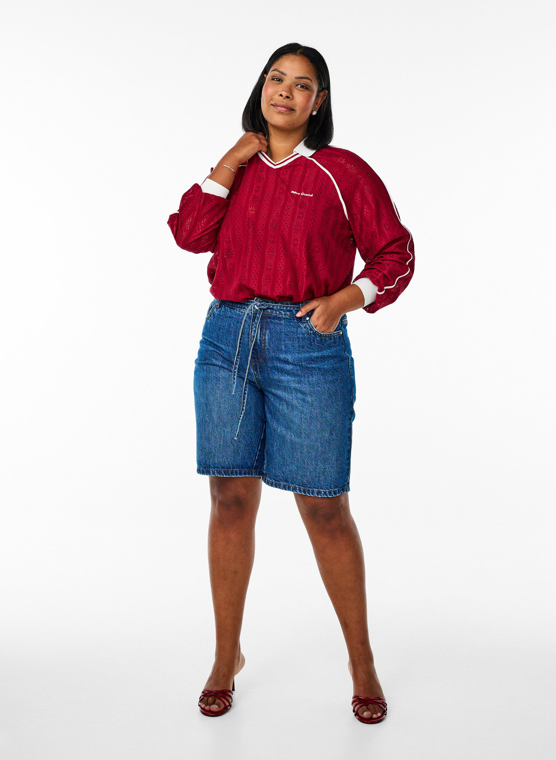 Zizzi Strukturert jersey-bluse med kontrastdetaljer, R&oslash;d, Model image number 1