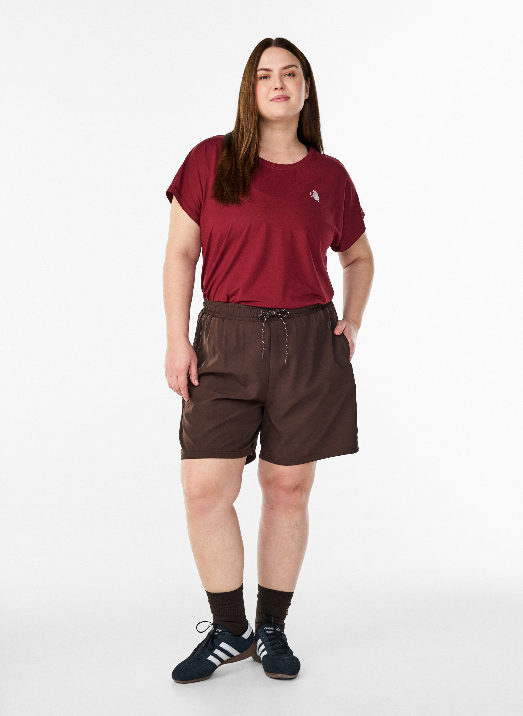Zizzi Treningsshorts med innershorts og en lomme til telefonen, Brun, Model image number 1