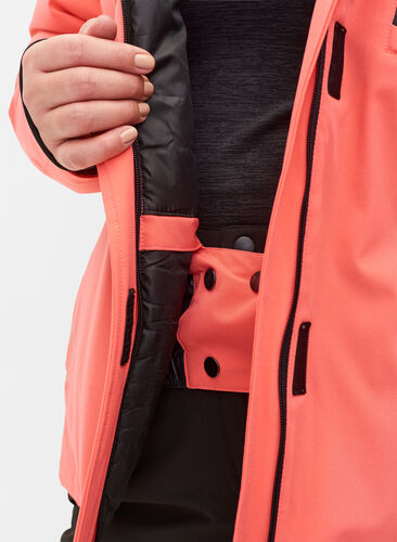 Skijakke med justerbar bunn og hette, Dubarry, Model image number 3