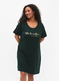 Kortærmet nattkjole i økologisk bomull , Scarab W. Coffee, Model