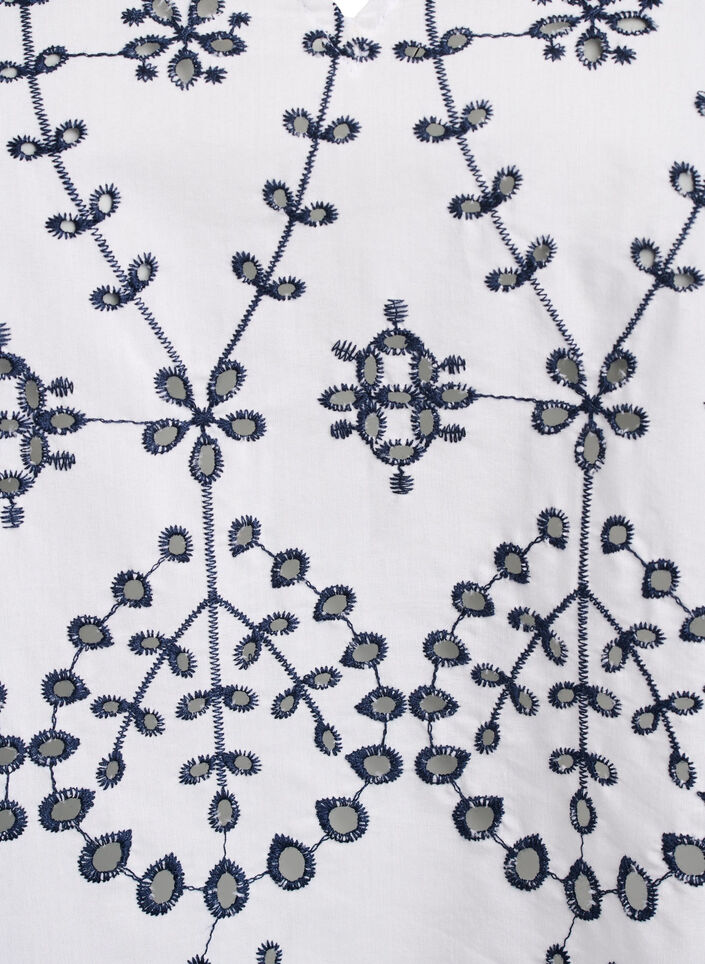 3/4 ermet bluse med kontrasterende broderi anglaise, Hvit, Packshot image number 2