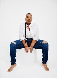 Straight jeans, , Model