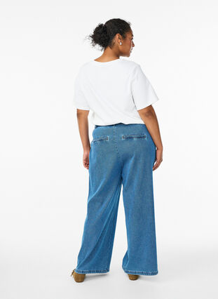 Zizzi Loose fit-jeans med elastisk linning og snøring, Blue Denim, Model image number 1