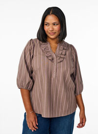 Bluse med 3/4 ermer i bomull med striper, Brun Bluse med 3/4 ermer i bomull med striper, Brun, Model