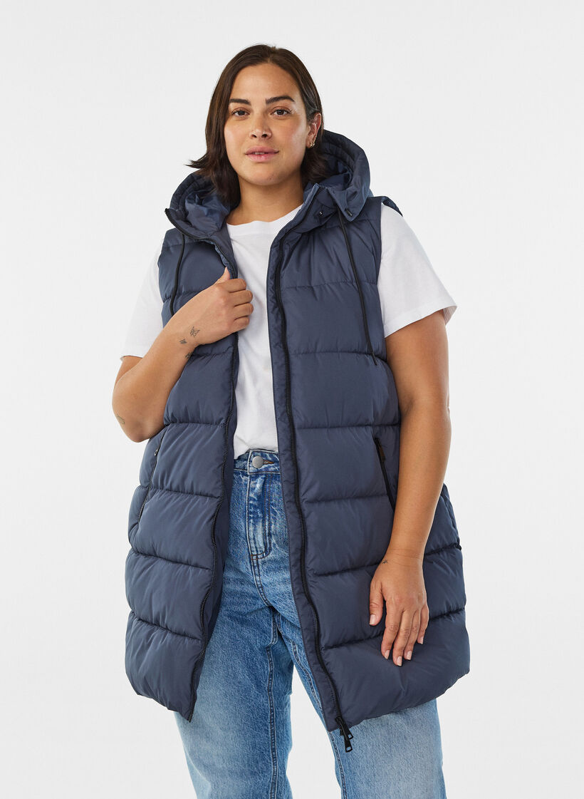 Lang vest med hette og lommer, Bl&aring;, Model image number 0