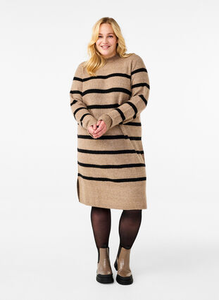 Zizzi Langermet strikkekjole med striper, Desert Taupe Comb, Model image number 2