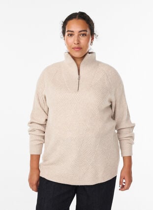 Zizzi Strikket genser med høy hals og harlekintrykk, Beige, Model image number 0
