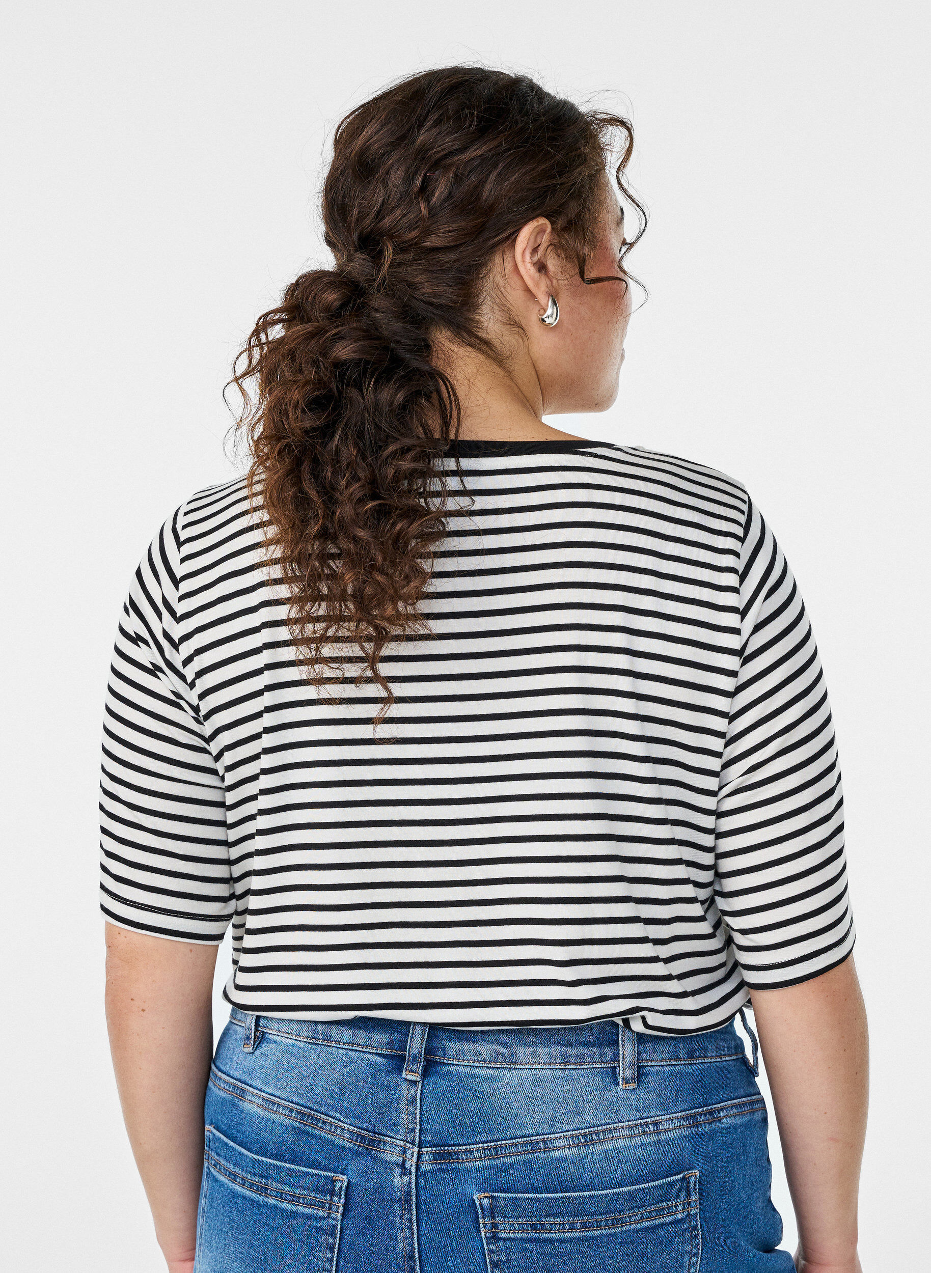 ZizziT-skjorte med TENCEL&trade; Lyocell og striper, Hvit, Model image number 2