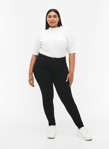 Zizzi Slim fit bukser med lommer, Svart, Model image number 0