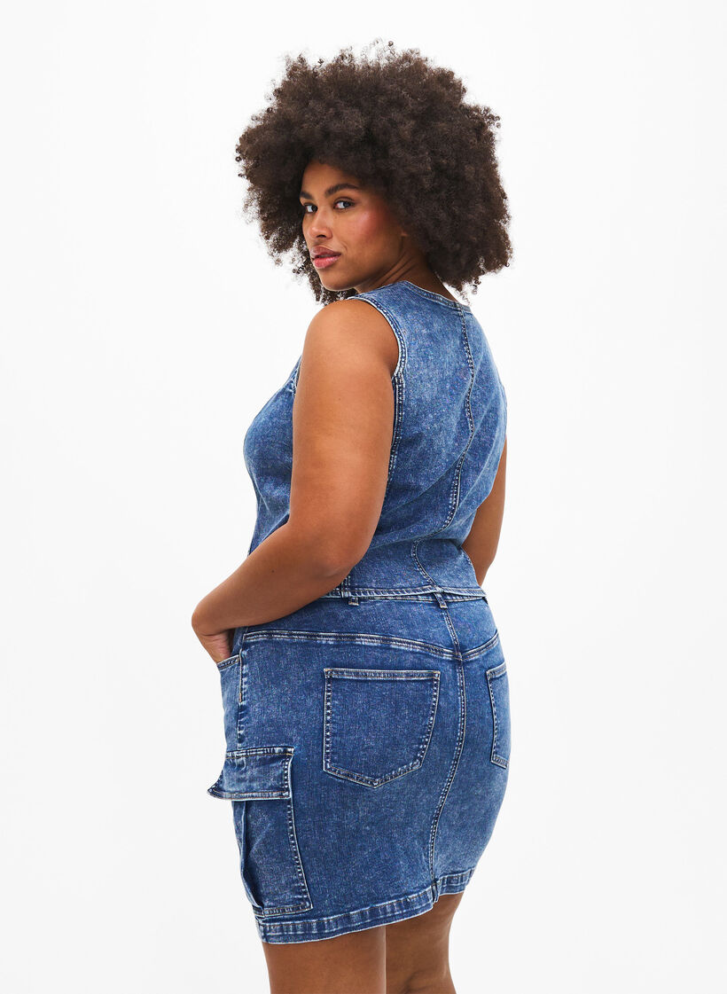 Ettersittende denimskjørt med cargo-lomme, Blue Denim, Model image number 1