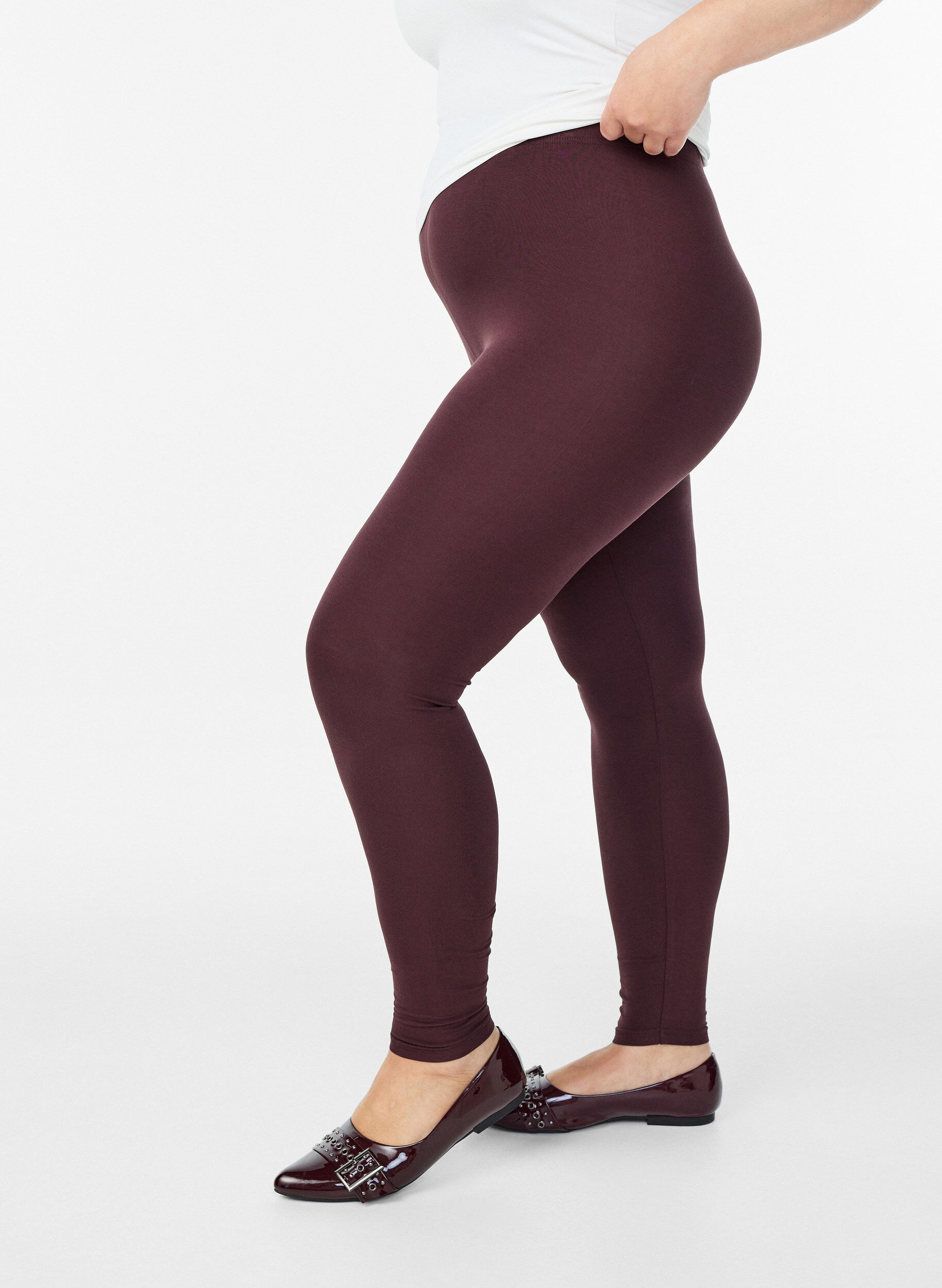 ZizziBasis leggings i viskose, M&oslash;rk Bordeaux, Model image number 0