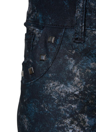 Mønstrete Emily jeans med nagler, Black AOP, Packshot image number 3