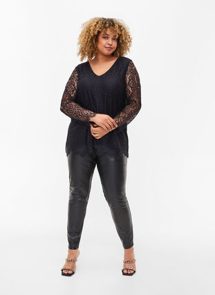 Langermet blondebluse med V-hals, Black, Model image number 2