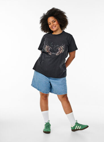 Zizzi T-skjorte i økologisk bomull med statement-trykk, Grå, Model image number 1