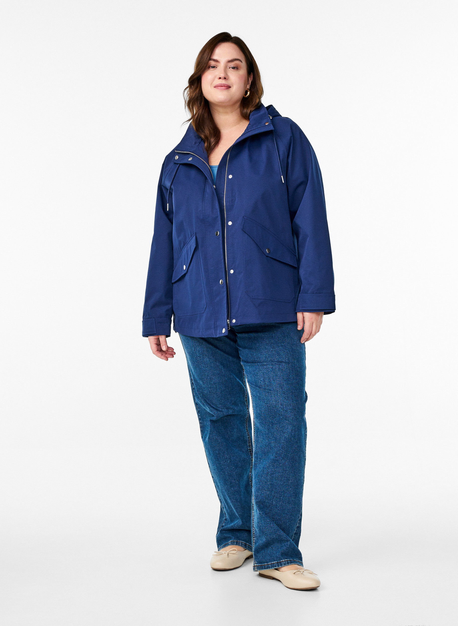 ZizziKort v&aring;rjakke med avtagbar hette, Bl&aring;, Model image number 1