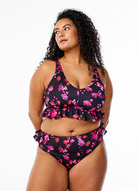 Blomstrete brazilian bikinitruse, Rosa Blomstrete brazilian bikinitruse, Rosa, Model
