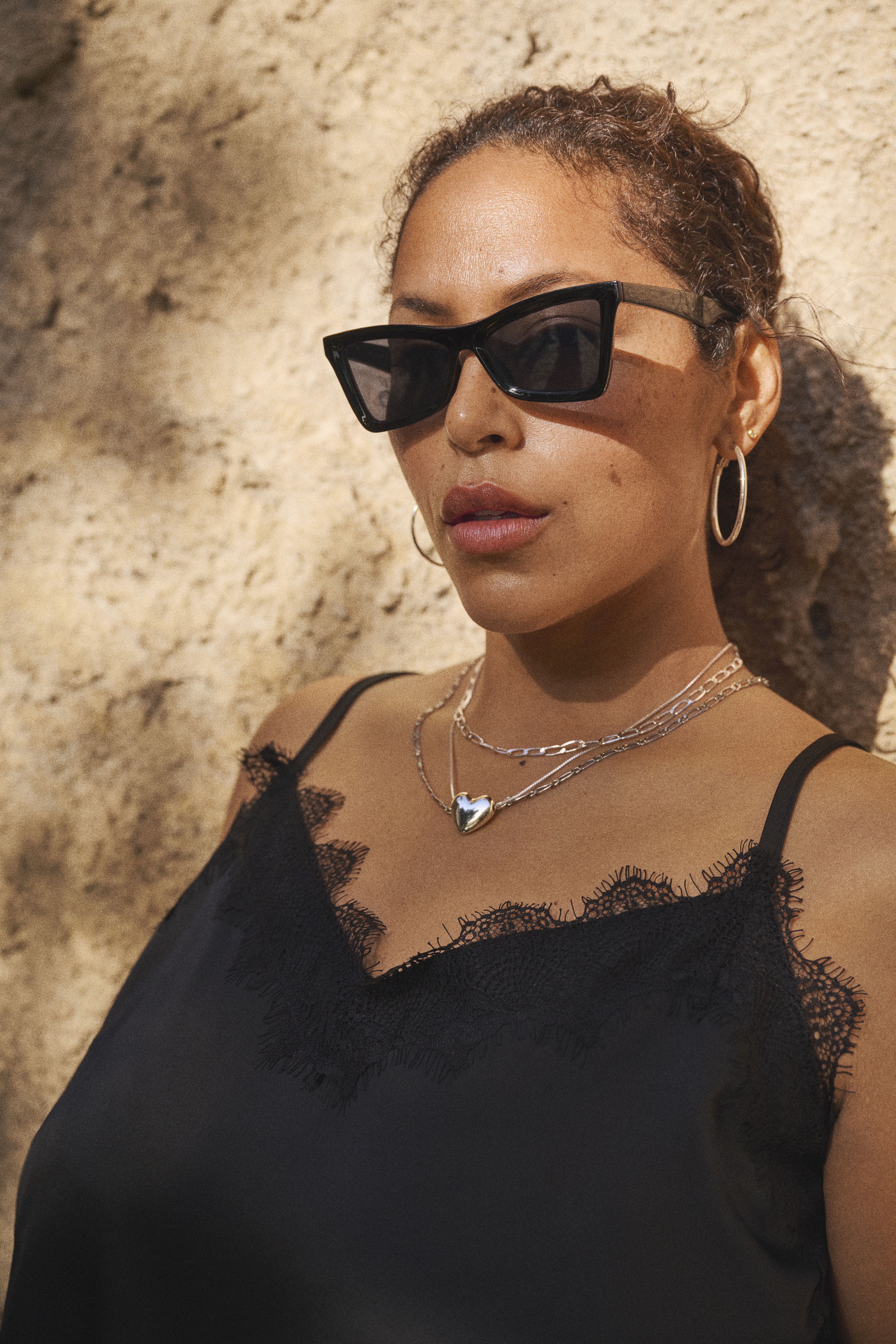 Zizzi Satengutseende med blonderkant, , Model