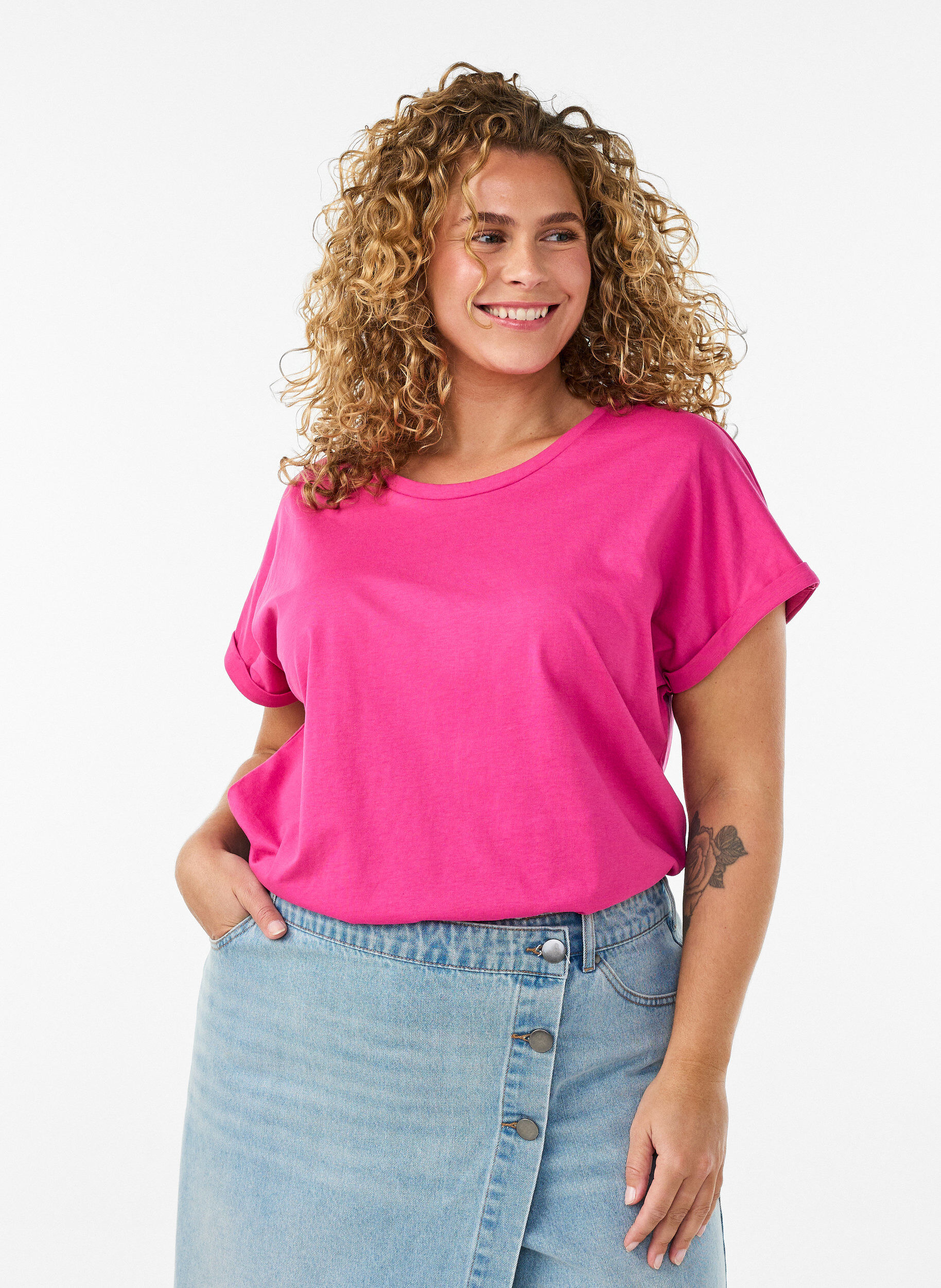 Kortermet T-skjorte i bomullsblanding, Rosa, Model