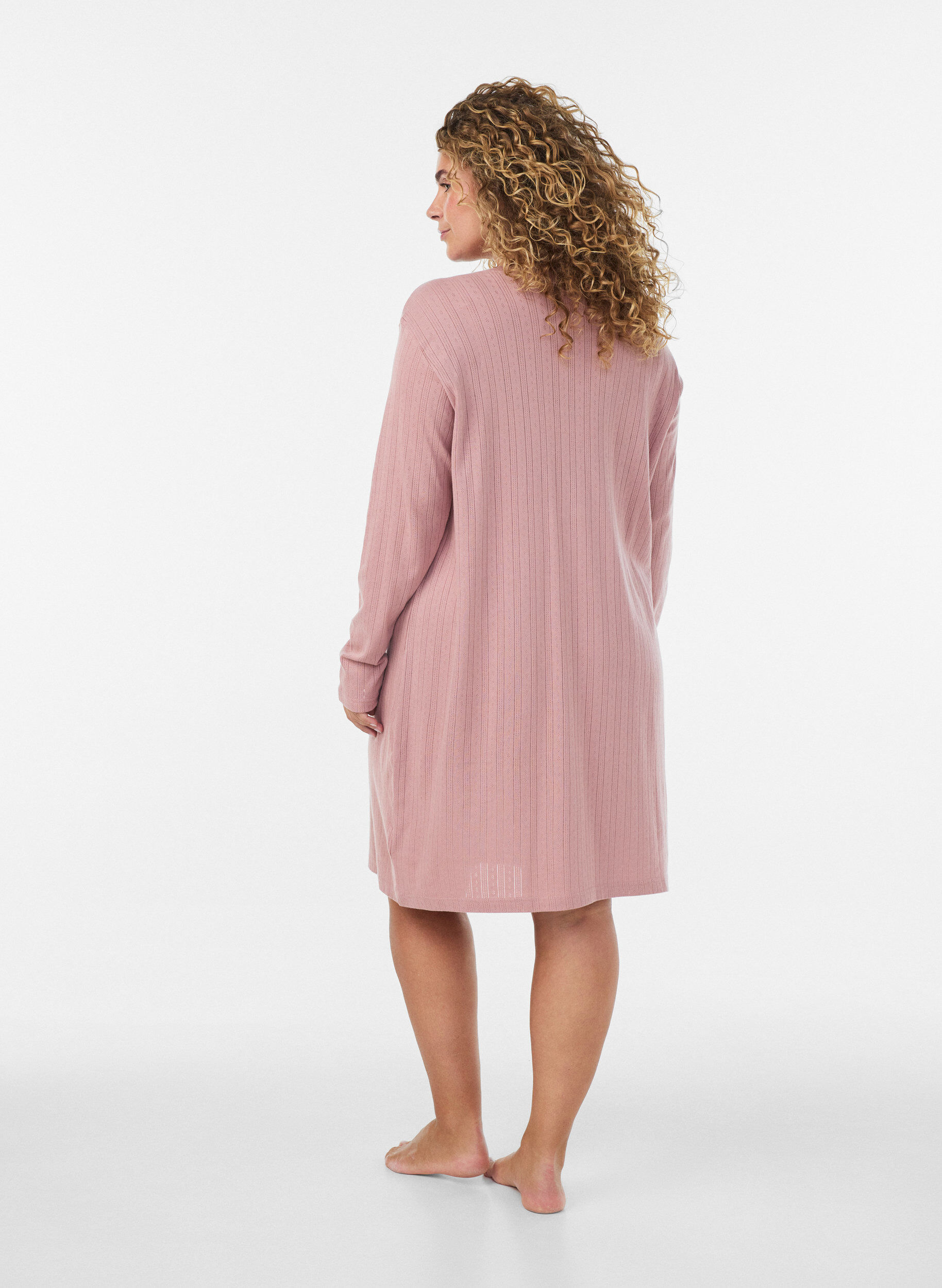 ZizziNattkjole i &oslash;kologisk bomull med hullbroderi, Rosa, Model image number 2