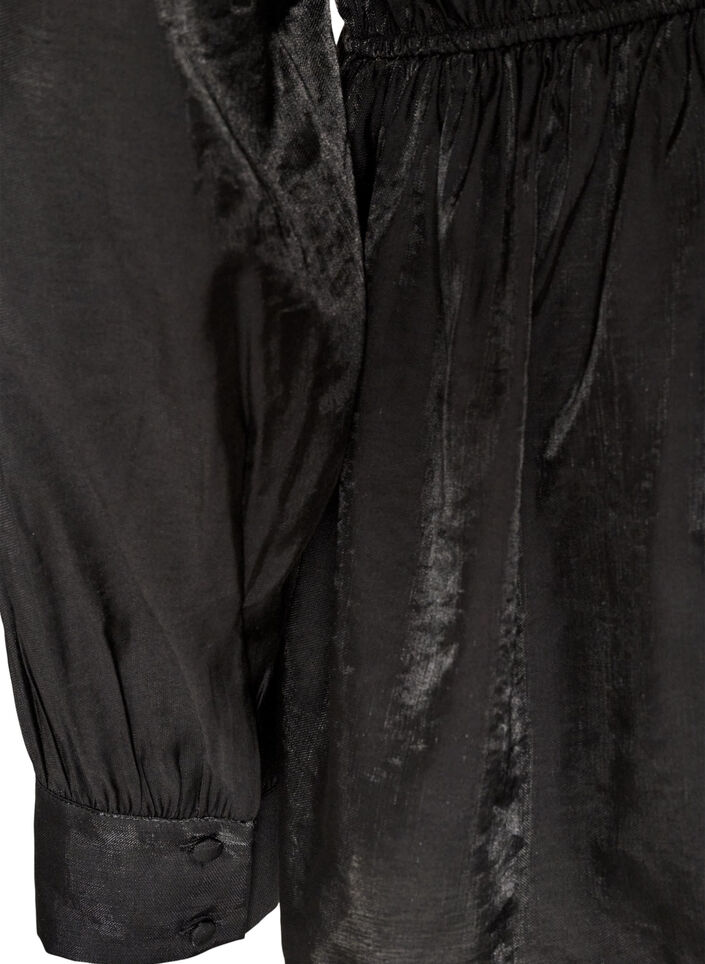 Skinnende viskosebluse med peplumeffekt, Svart, Packshot image number 3