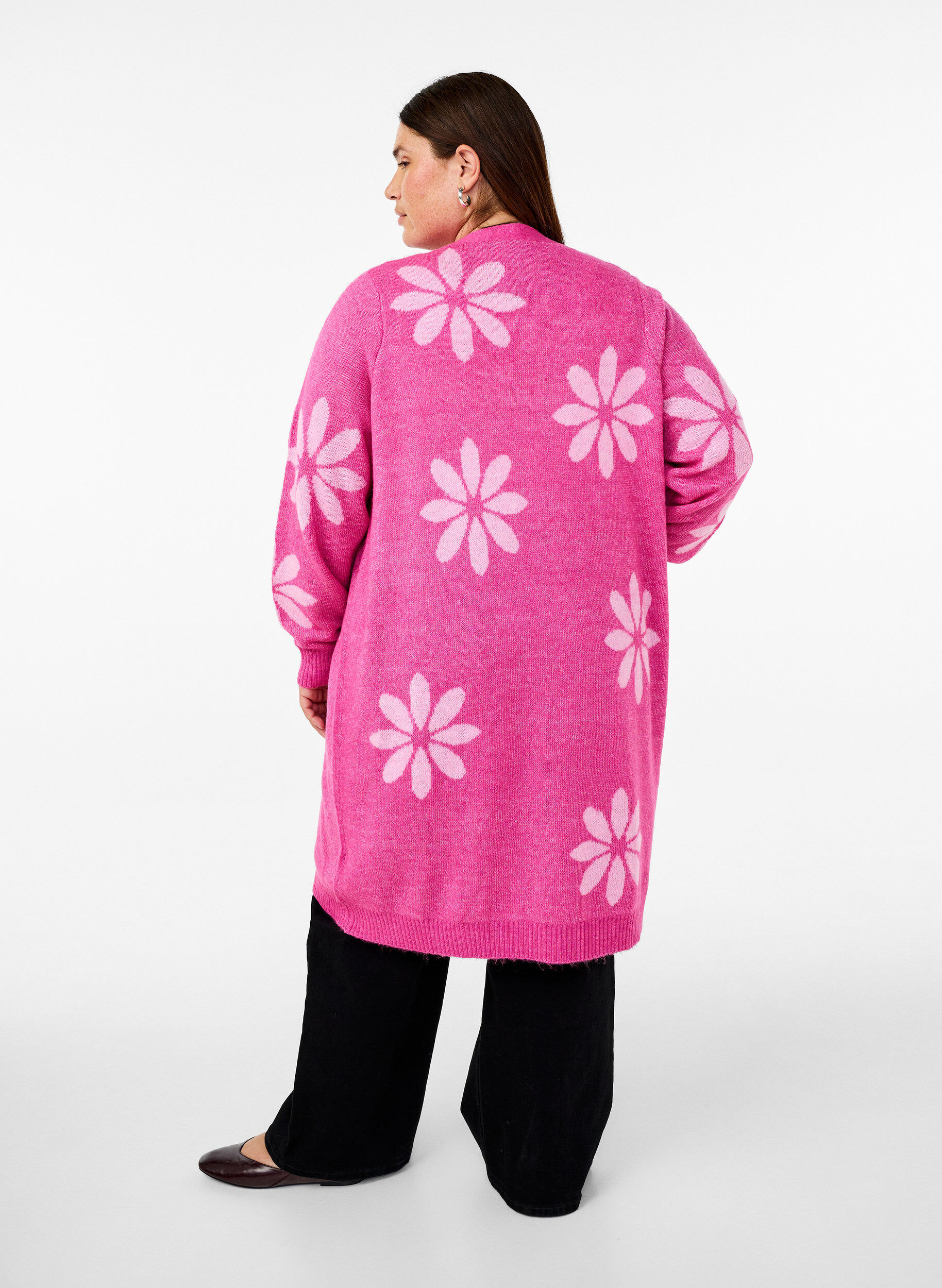 Zizzi Lang strikket cardigan med blomster, Raspberry Rose Comb, Model image number 1