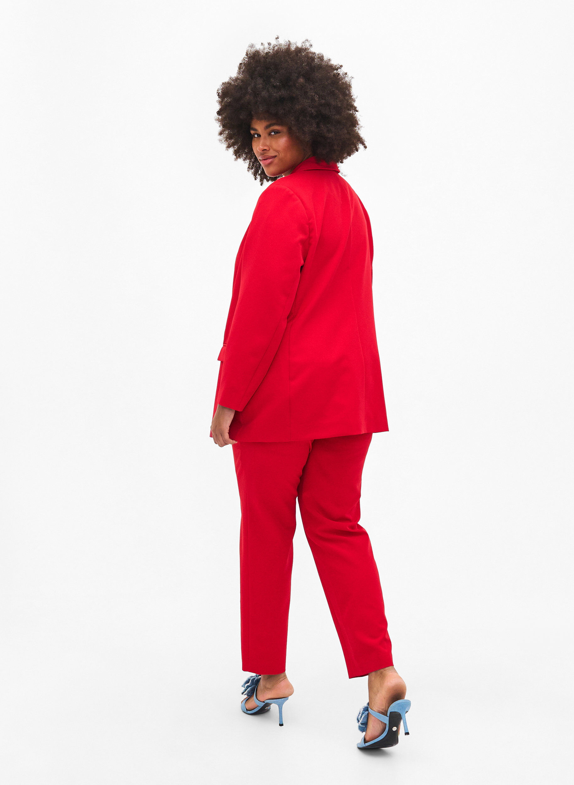 Zizzi Dressjakke med gullknapper og lommer, Tango Red, Model image number 1