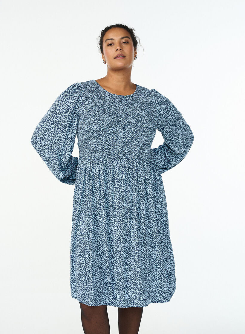 Kjole med smocket topp og sm&aring;blomstret m&oslash;nster, Bl&aring;, Model image number 0