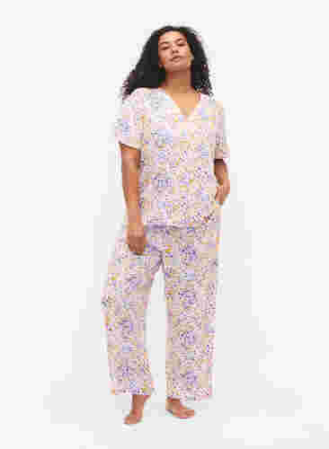 Løse pysjamasbukser i viskose med mønster, Cameo Pink AOP, Model image number 0