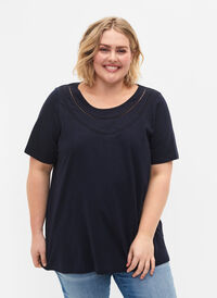 Bomulls T-skjorte med blondekant, Navy Blazer, Model