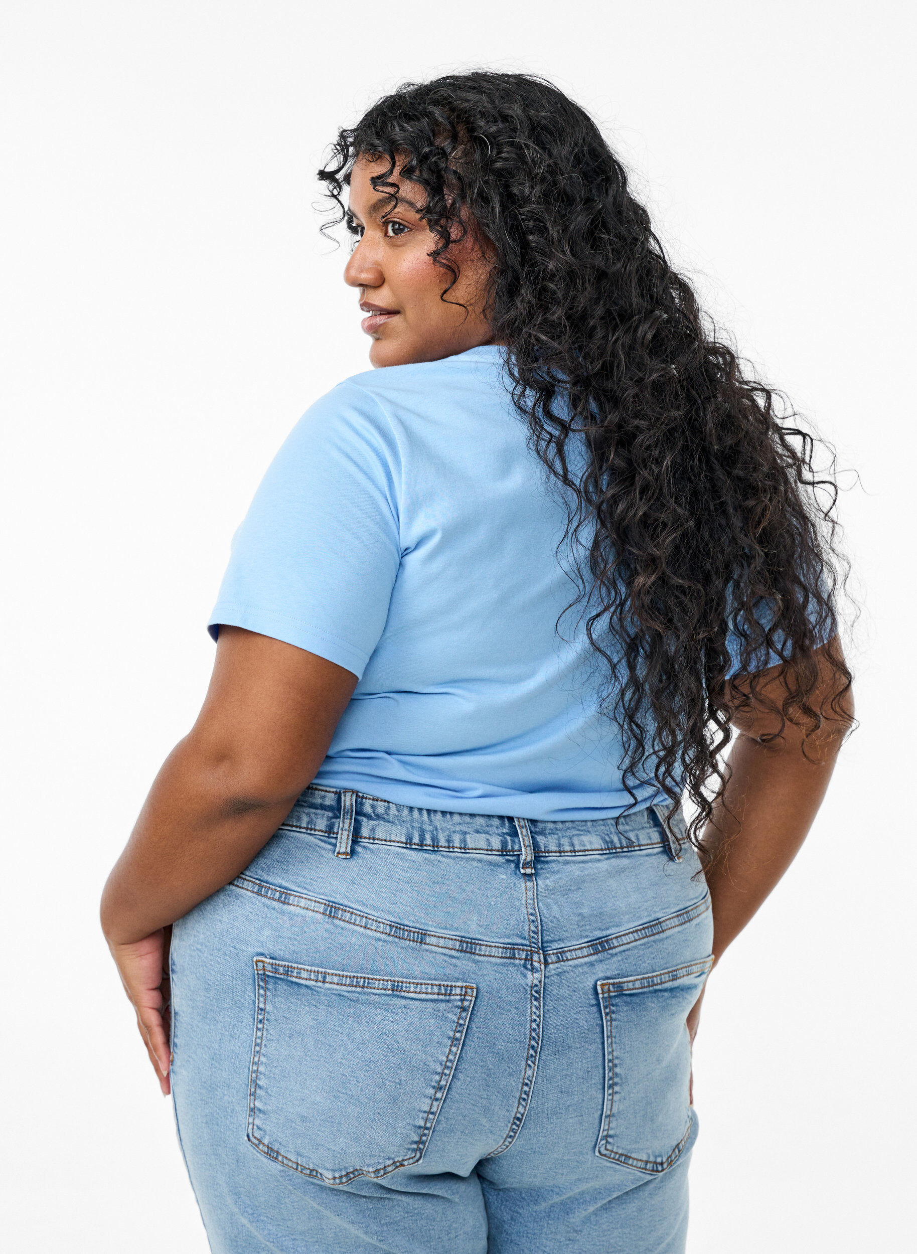 Zizzi T-skjorte med dekorative detaljer, Bl&aring;, Model image number 2