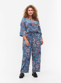 Løse bukser i viskose med mønster, Smoke Blue Paisley, Model