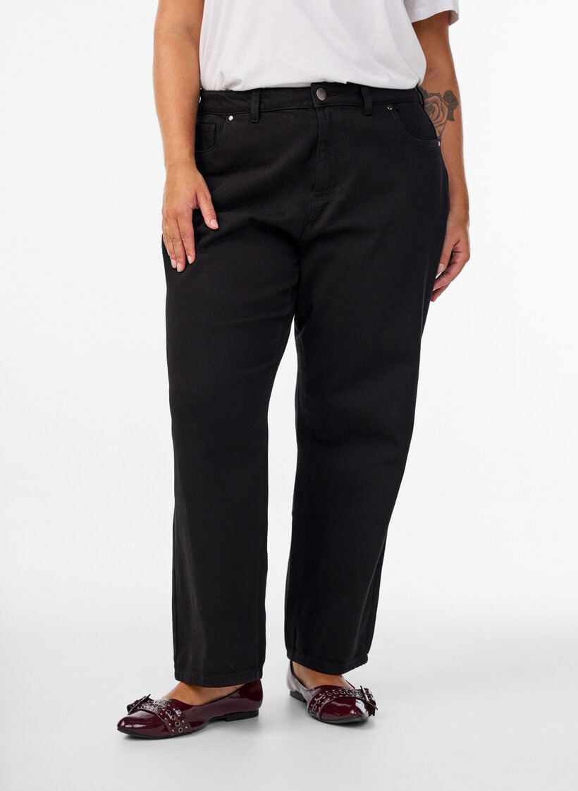 L&oslash;se jeans med avkortet lengde, Svart, Model image number 2