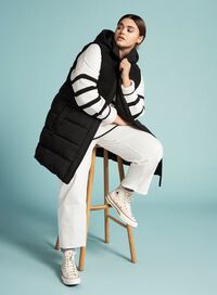 Hvit og svart, , Model