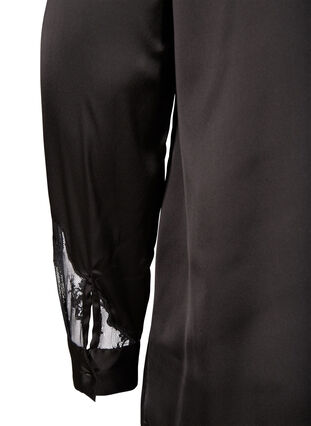 Skjorte med mesh og blonder, Black, Packshot image number 3