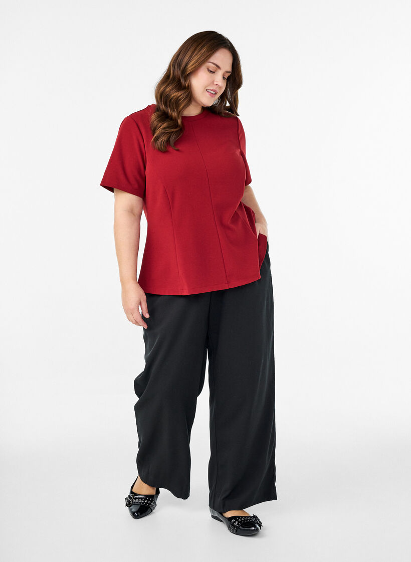Kortermet bluse med figursydde innsnitt, Rød, Model image number 1