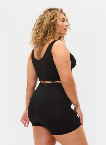 Sømløs shorts med normalt liv , Black, Model image number 1