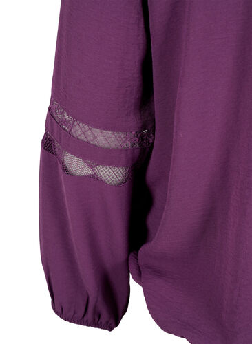 Bluse med lange ermer og blonder, Deep Purple, Packshot image number 3