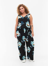 Ermeløs jumpsuit i viskose, Black Big Flower, Model