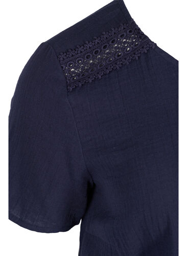 Kortermet bomullsbluse med blonder, Night Sky, Packshot image number 3