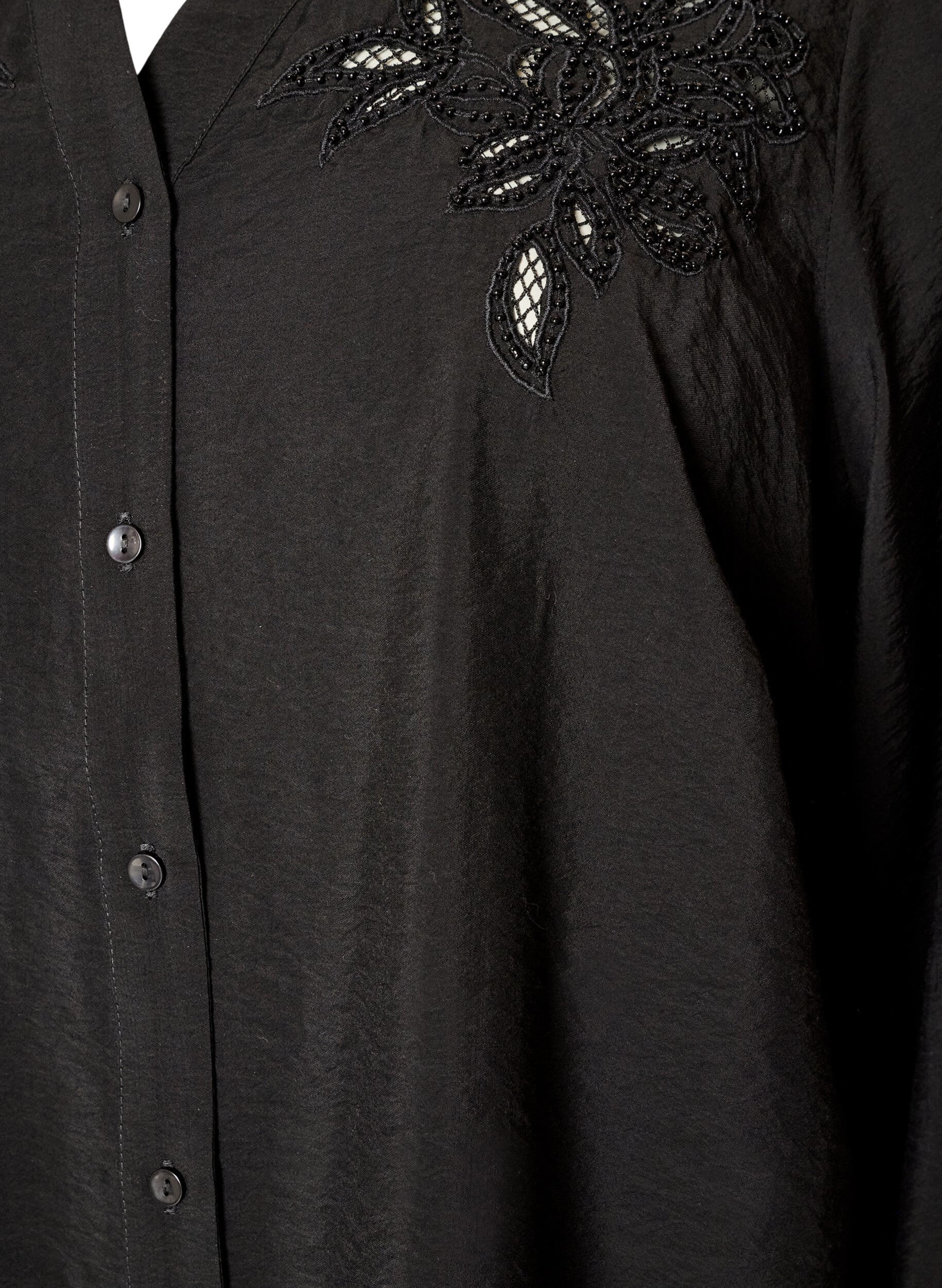 ZizziSkjortebluse med broderte blomsterapplikasjoner, Svart, Packshot image number 2
