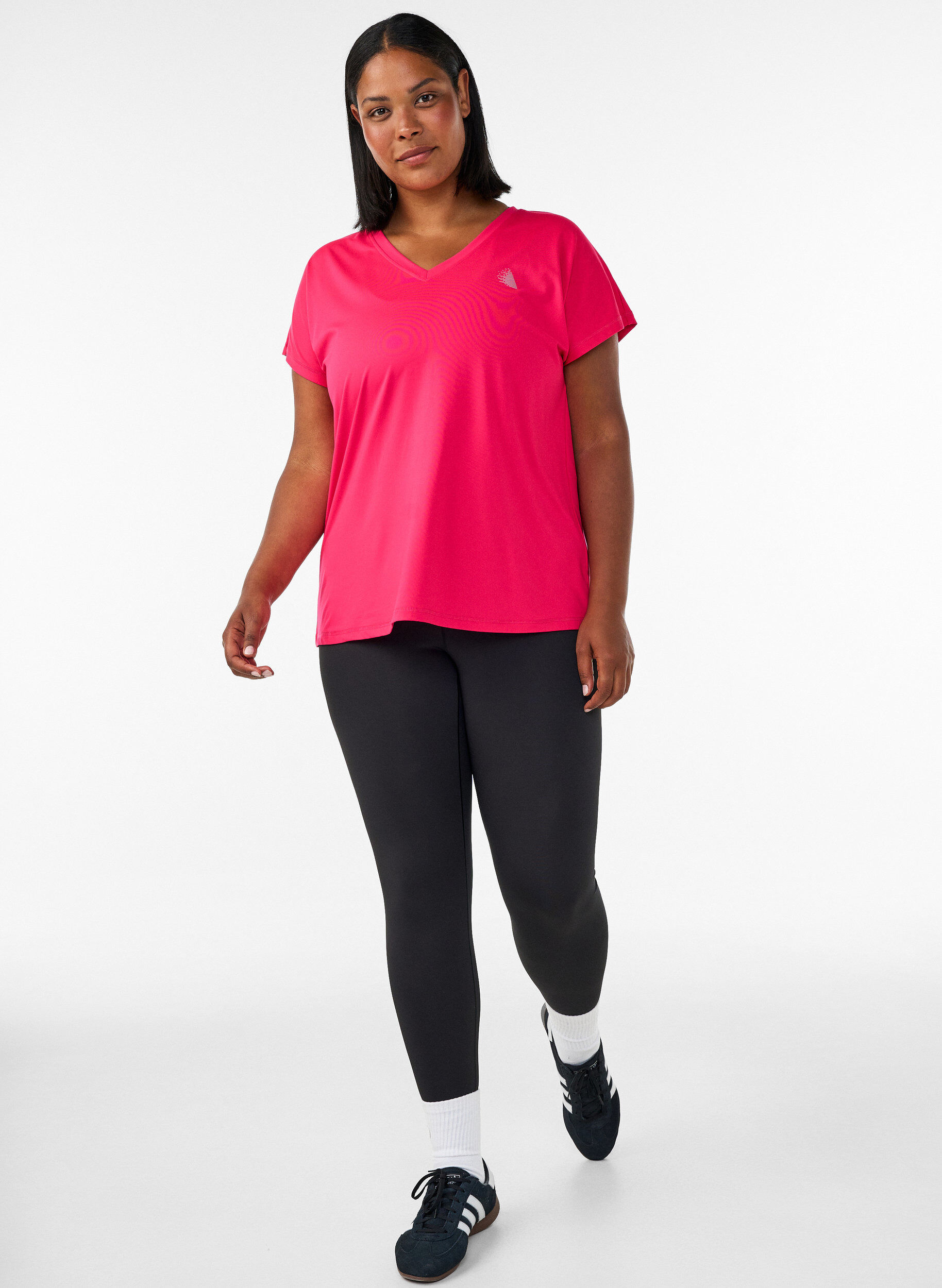 ZizziL&oslash;stsittende trenings-t-skjorte med v-hals, Rosa, Model image number 1