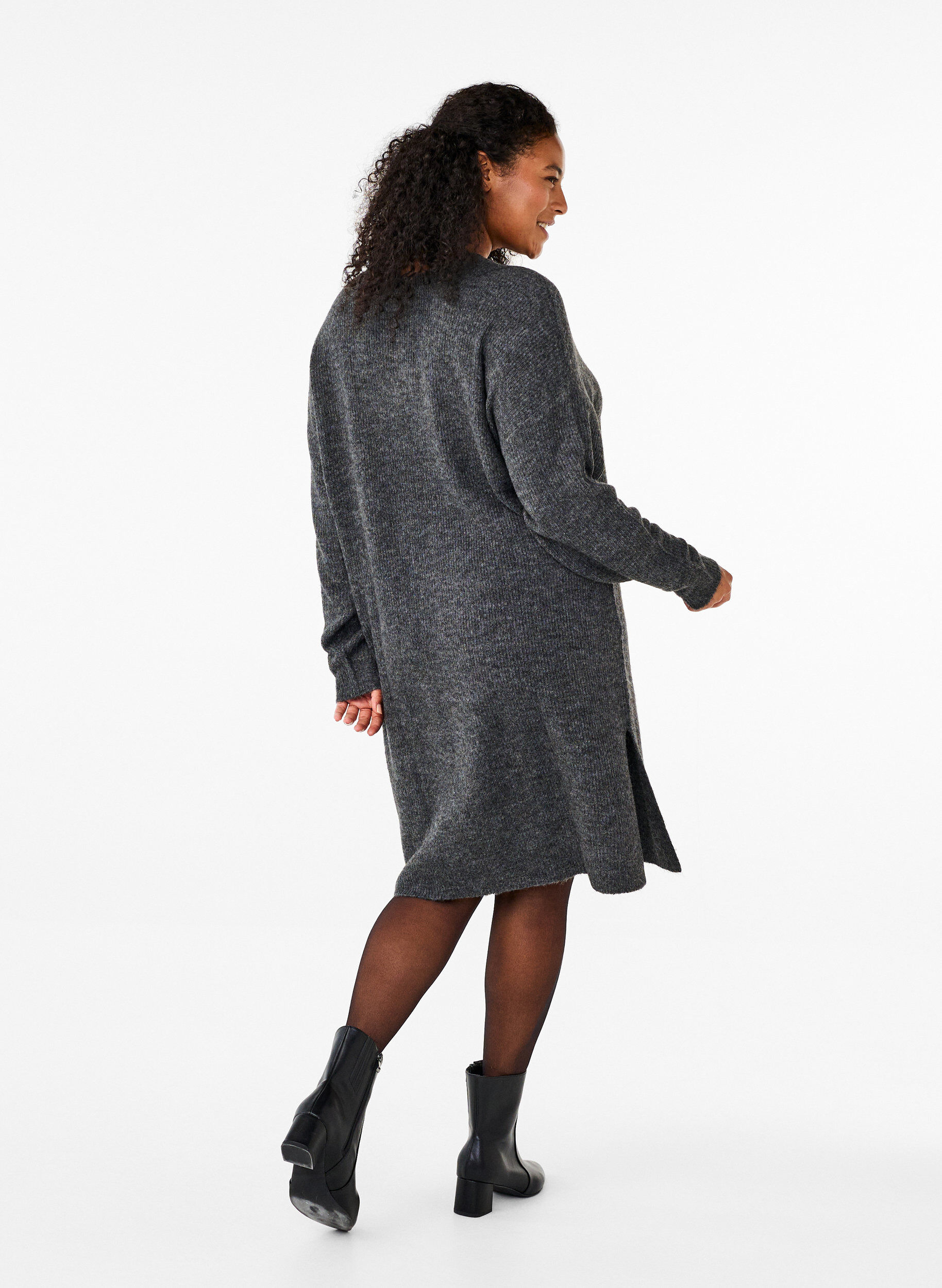 Zizzi Ribbestrikket kjole med lange ermer, Dark Grey Black Mel., Model image number 1