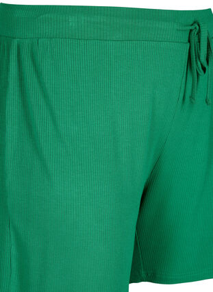 Shorts i viskosekvalitet med ribbestrikk og ledig passform, Jolly Green, Packshot image number 2