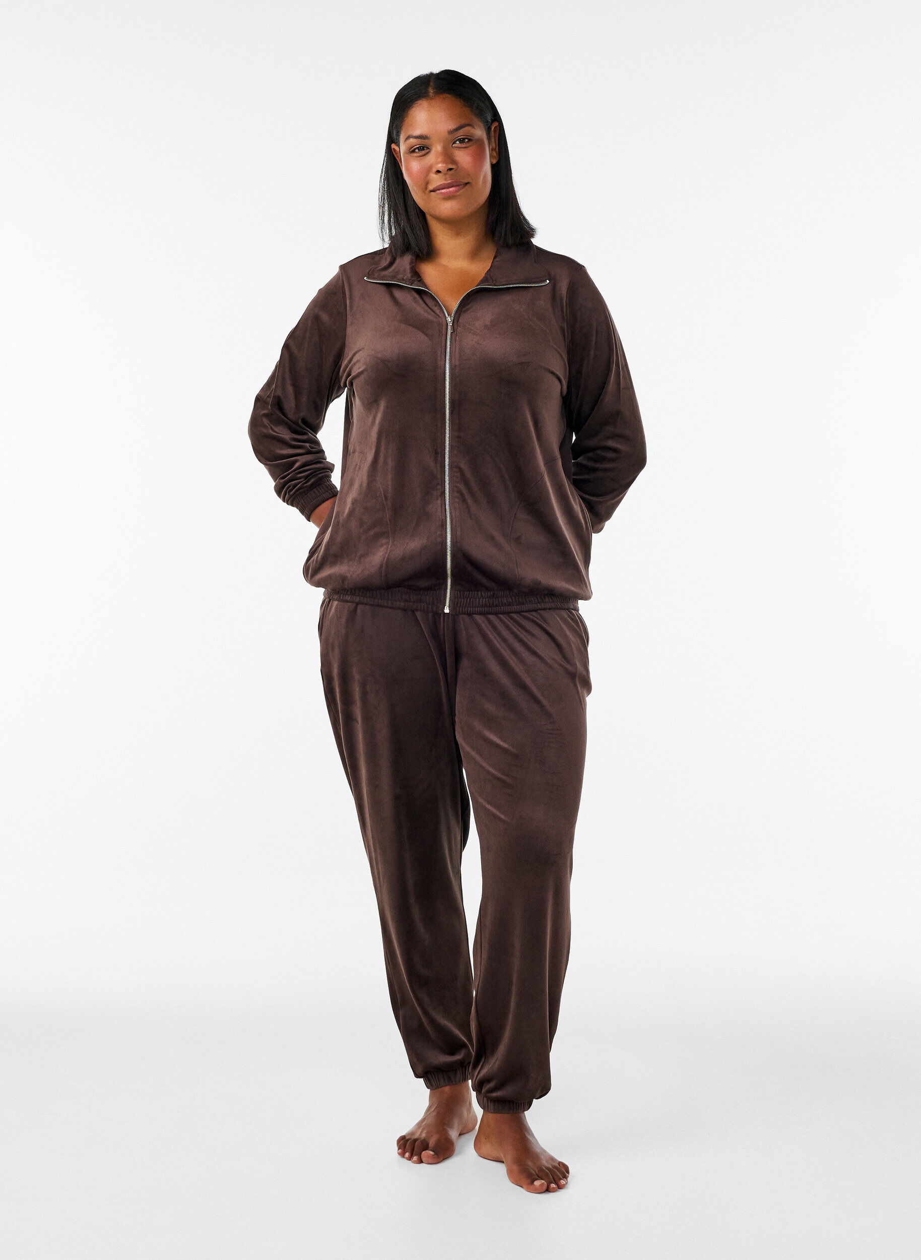 ZizziMyk velourcardigan med glidel&aring;s og h&oslash;y krage, Brun, Model image number 1