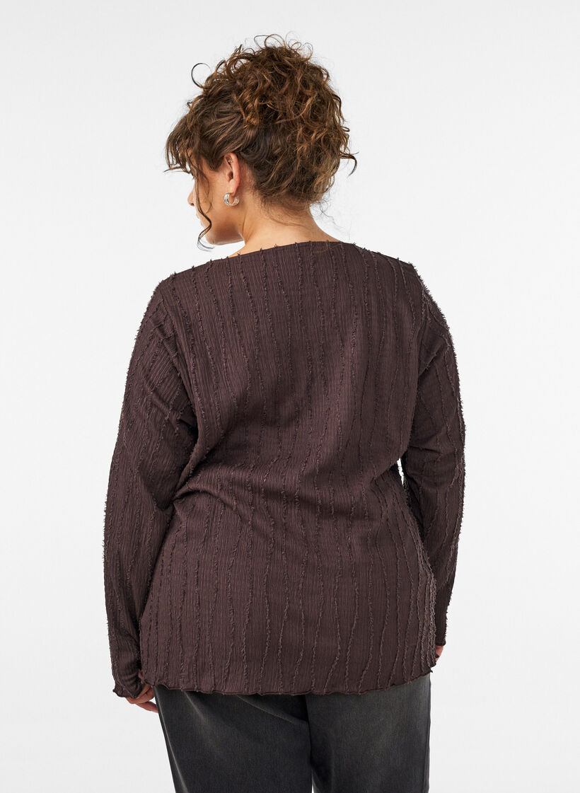 Jerseybluse med en b&oslash;lget tekstur, Brun, Model image number 2