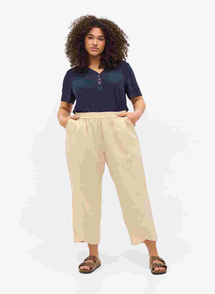 Cropped bukser i bomull, Oxford Tan, Model
