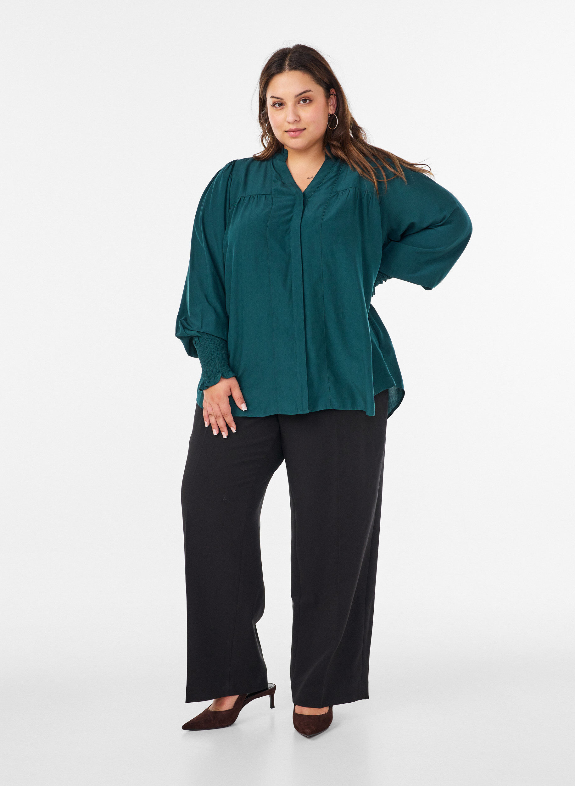 ZizziBluse med rysjekrage og rynking, Gr&oslash;nn, Model image number 1