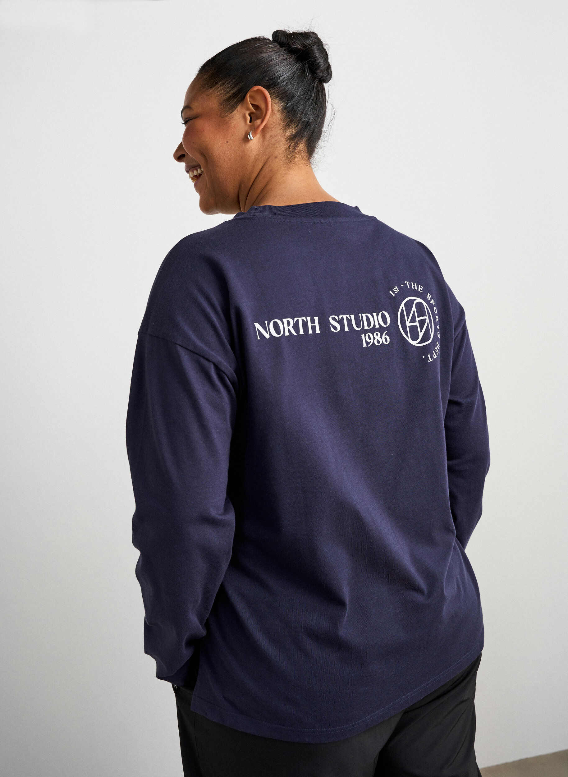 ZizziLangermet jerseybluse med teksttrykk, Bl&aring;, Model image number 2