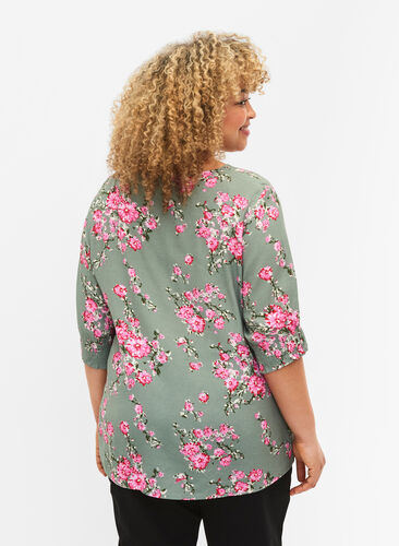 Bluse i viskoe med knapper, Spray Green Flower, Model image number 1