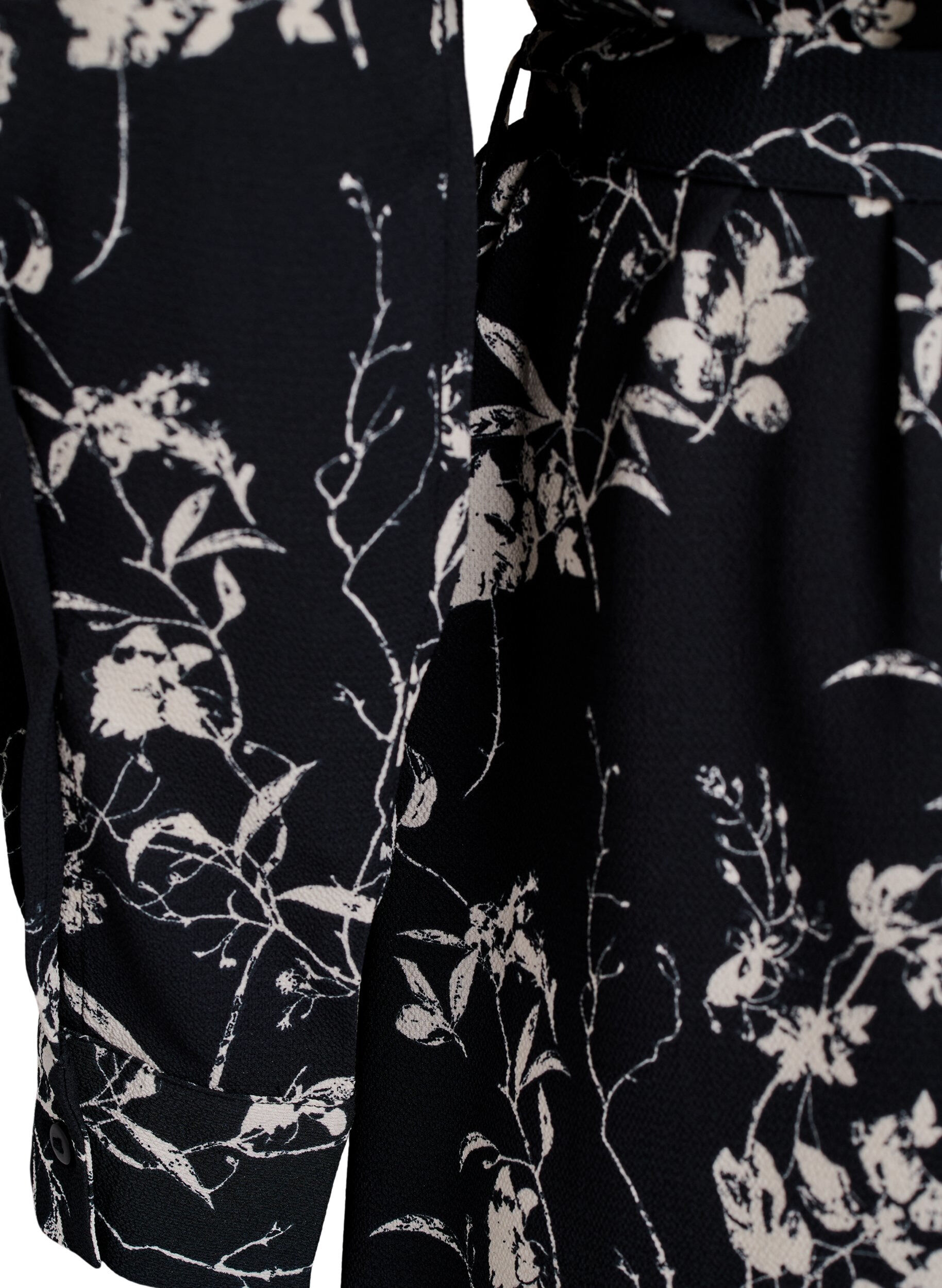 Zizzi Langermet skjortekjole med knytebelte, Svart, Packshot image number 3